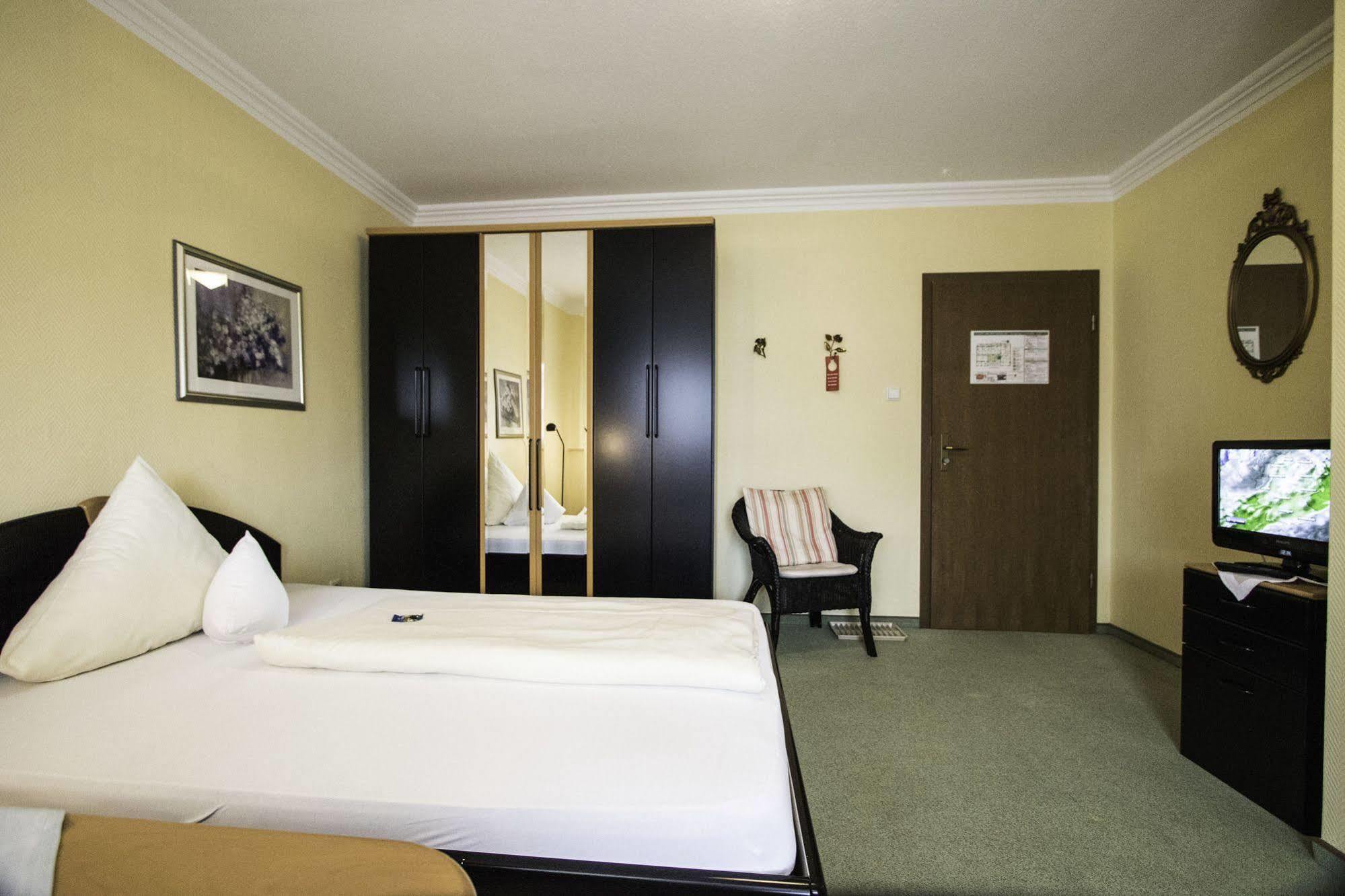 Hotel Schneider Winterberg Extérieur photo